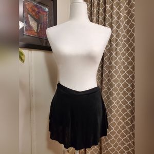 Bullet Pointe Tulip Skirt Black Large